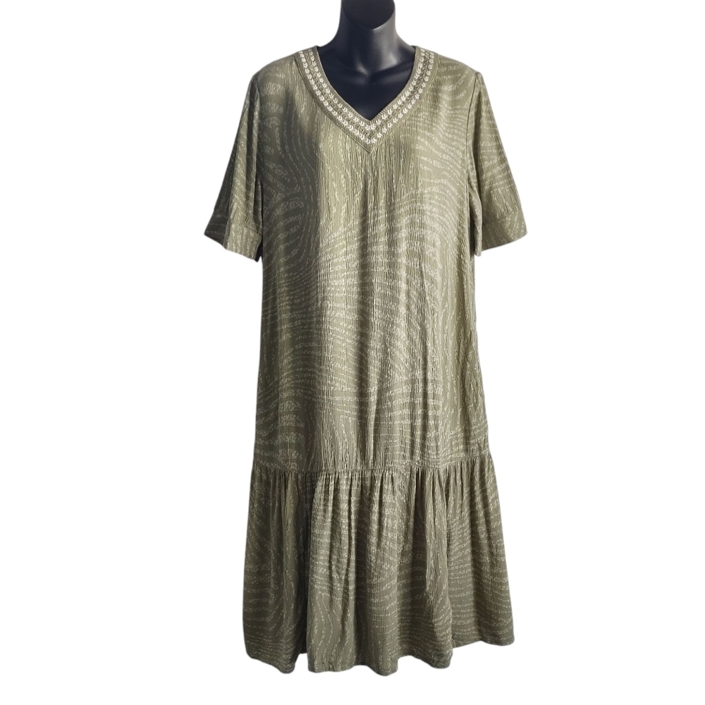 Chico's Women's Green White Embroidered V-Neck Shortsleeve Dress Size 0.…